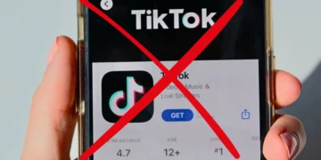 connecticut-creators-face-tiktok-ban-threat