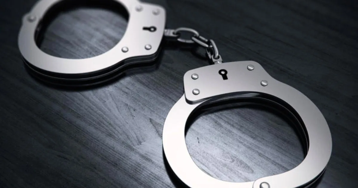 ct-mother-arrested-harassing-messages-school-employee