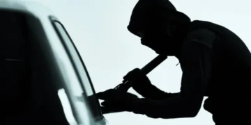 police-suspect-westport-gas-station-car-theft