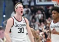 UConn Huskies Erase 14-Point Deficit, Win No. 17 at XL UConn Huskies win, UConn vs. Villanova, UConn comeback victory