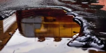 oil spill Middletown, Route 66 closure, oil truck rollover, 2025 oil spill, Connecticut