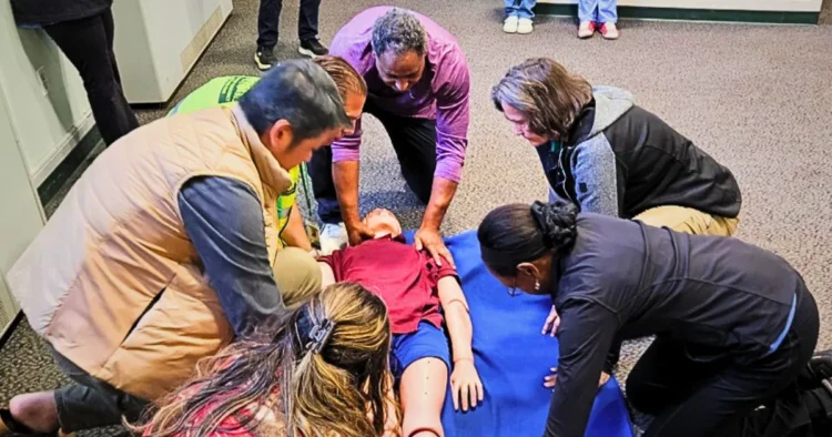 West Hartford Expands CERT Training, Adds Spanish-Language Course West Hartford CERT training, Community Emergency Response Team, West Hartford disaster preparedness