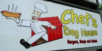 Chef’s Dog House closing, Newington restaurant closure, Chef’s Dog House last day
