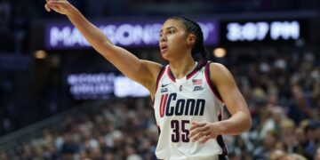 UConn BIG EAST Tournament, UConn vs St. John’s, Paige Bueckers BIG EAST, Mohegan Sun Arena