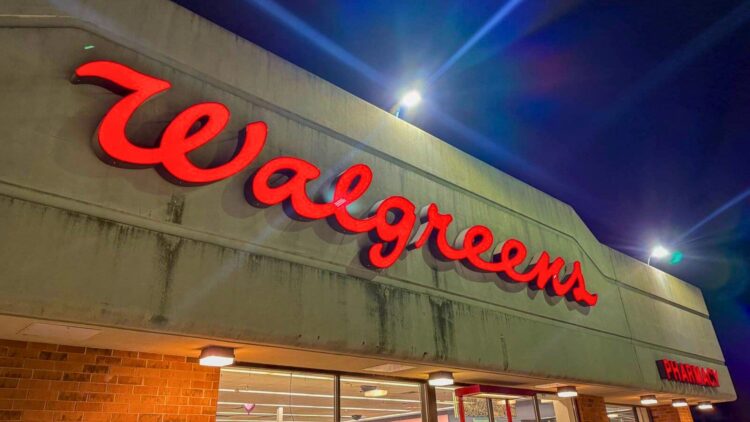 Walgreens store closing, Waterbury Walgreens closure, pharmacy shutdowns, Walgreens prescription transfers