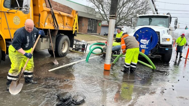 A major water main break near 733 East Main St. in Meriden is causing traffic disruptions as crews work on repairs.