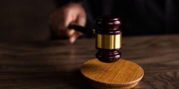 Ellington woman embezzlement, Hartford law firm theft, Heather Murdock indictment, Connecticut fraud case