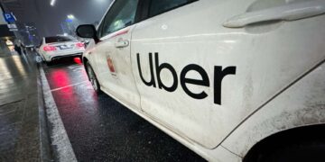 Uber driver charged, West Hartford, South Windsor police