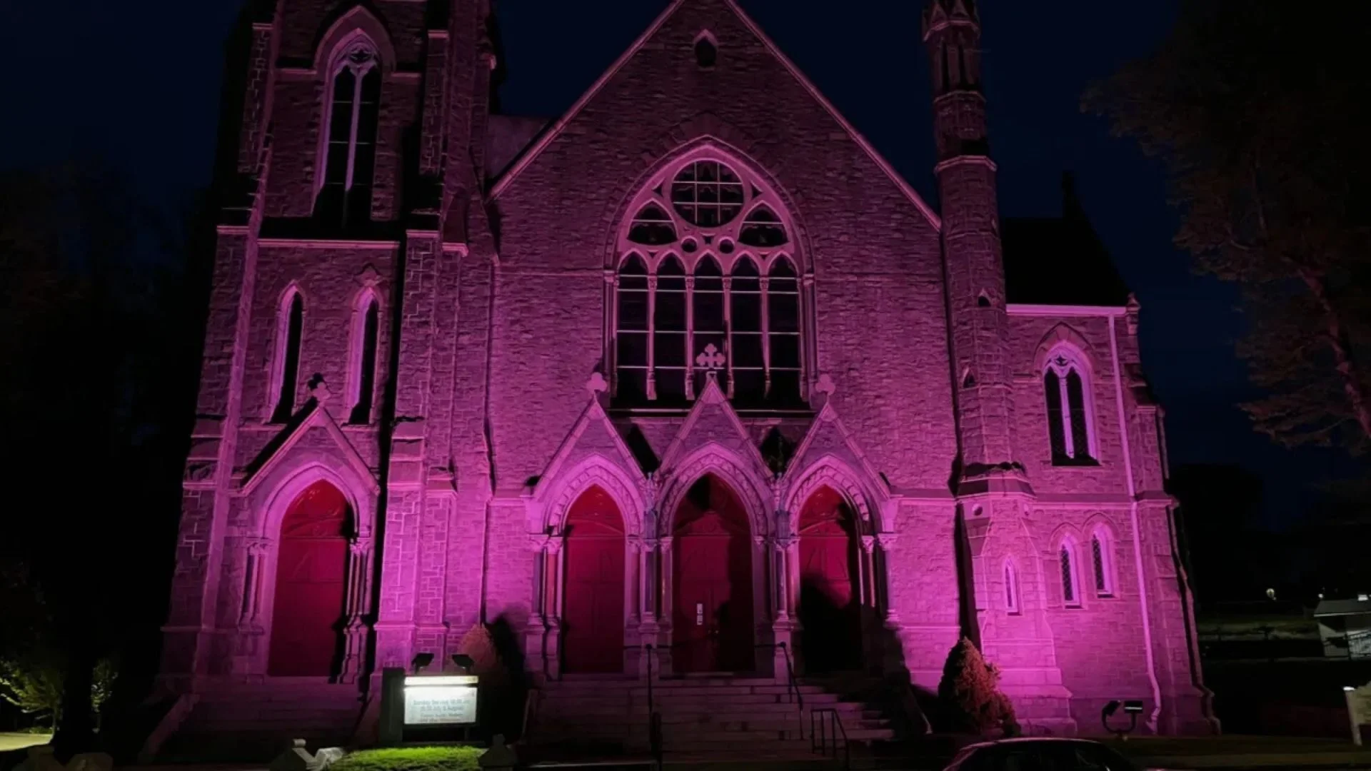 Birdie Barbieri, Bristol tribute, Meriden purple lights