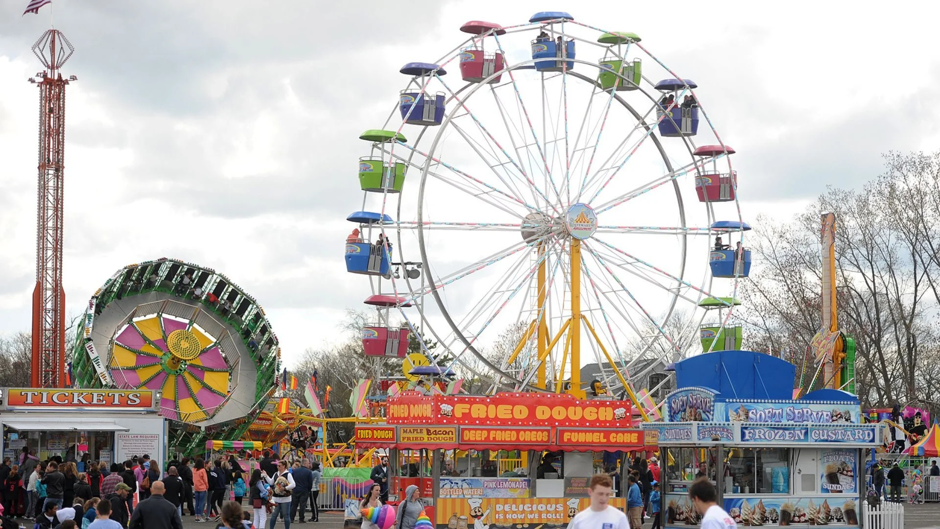 Fairfield carnival, Fairfield police, flatulence spray