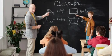 Connecticut child tax credit, CT tax hike proposal, CT Democrats tax plan