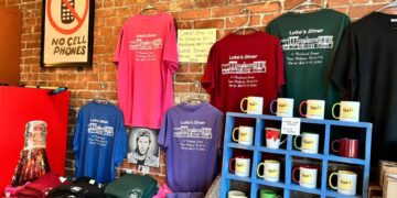 Gilmore Girls New Milford, Stars Hollow Connecticut, Gilmore Girls conventionGilmore Girls New Milford, Stars Hollow Connecticut, Gilmore Girls convention