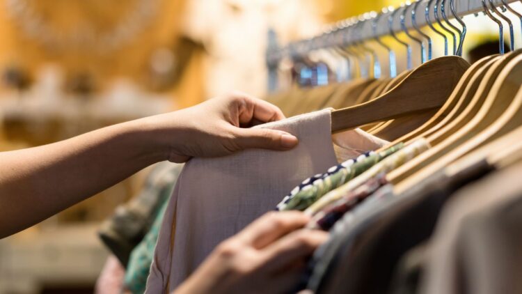 Career Closet SCSU, free professional clothing, student support initiatives