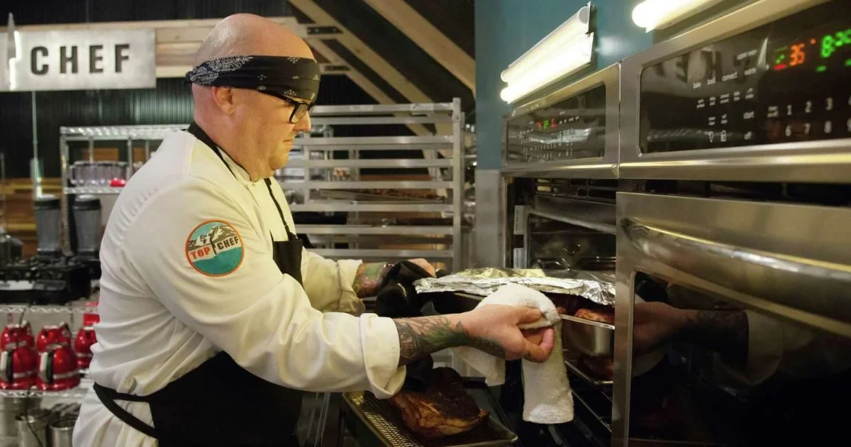 Simsbury Chef Tyler Anderson to Compete on Food Network's 'BBQ Brawl'