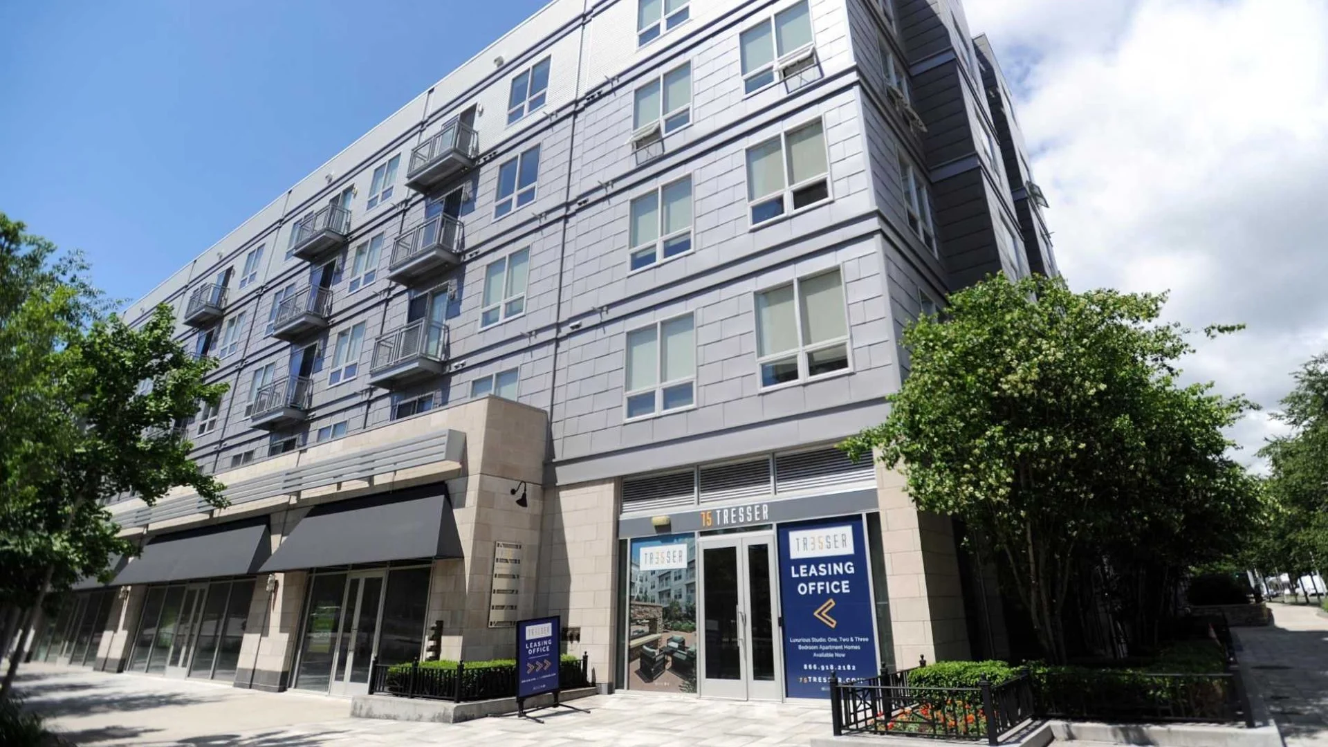 : Stamford CT housing, UConn Stamford dorm, affordable housing displacement