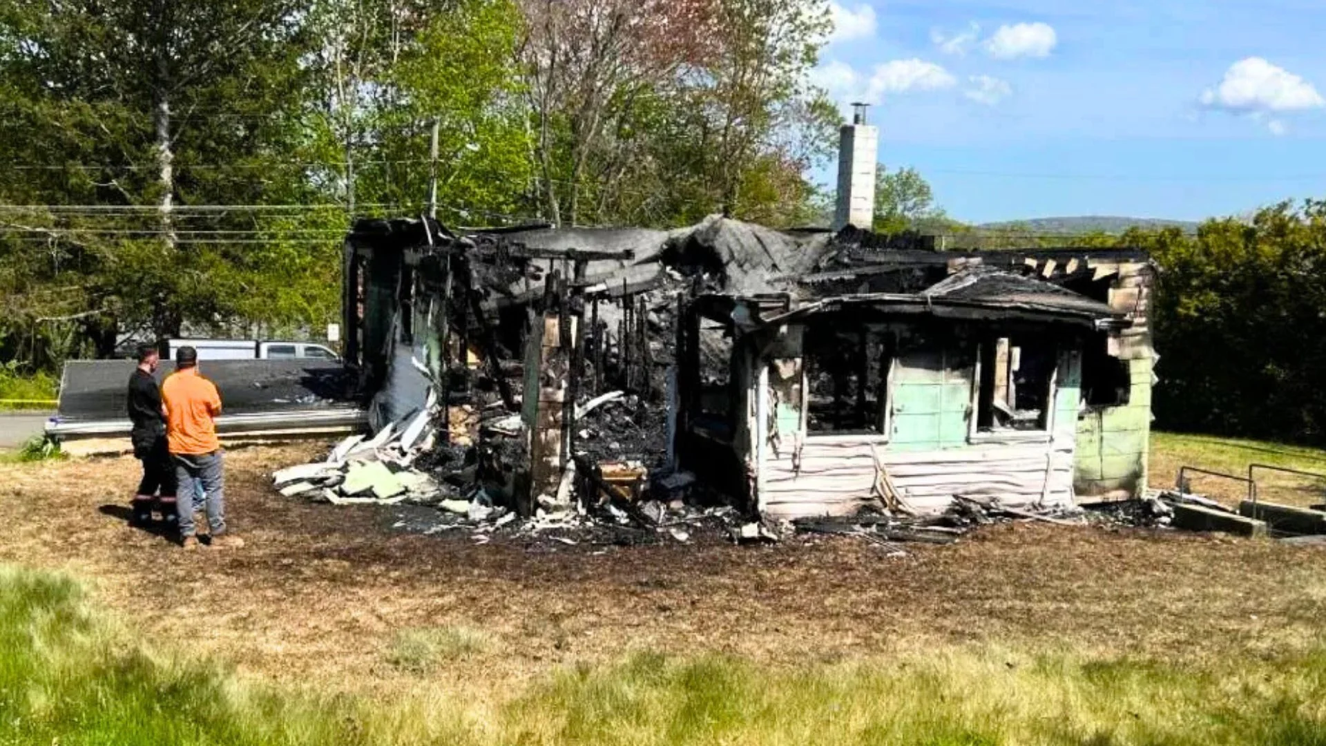 Watertown fire, Oakville house fire, Linda Dabramo, Dana Dabramo, Watertown police, fatal Connecticut fire